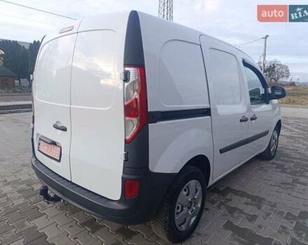 Белый Рено Кенгу, объемом двигателя 0 л и пробегом 35 тыс. км за 11300 $, фото 4 на Automoto.ua