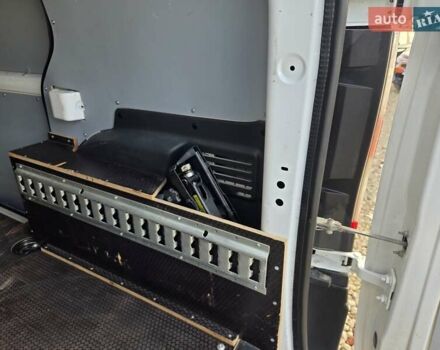 Белый Рено Кенгу, объемом двигателя 1.5 л и пробегом 199 тыс. км за 10450 $, фото 15 на Automoto.ua