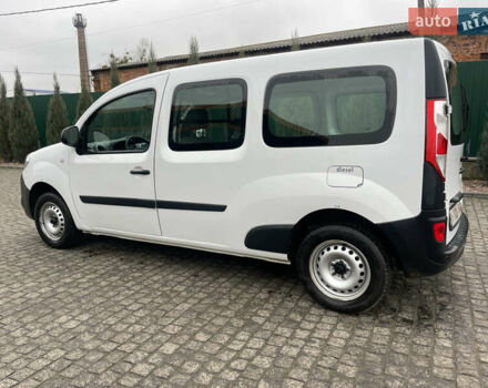 Белый Рено Кенгу, объемом двигателя 1.5 л и пробегом 89 тыс. км за 11000 $, фото 8 на Automoto.ua