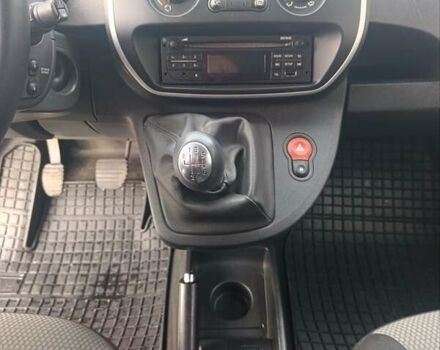 Белый Рено Кенгу, объемом двигателя 0 л и пробегом 35 тыс. км за 11300 $, фото 16 на Automoto.ua