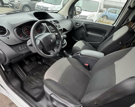 Белый Рено Кенгу, объемом двигателя 1.5 л и пробегом 192 тыс. км за 11700 $, фото 12 на Automoto.ua