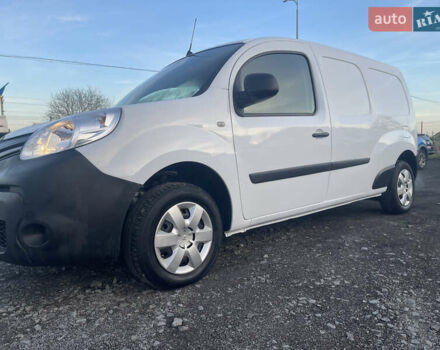 Белый Рено Кенгу, объемом двигателя 0 л и пробегом 110 тыс. км за 13300 $, фото 23 на Automoto.ua