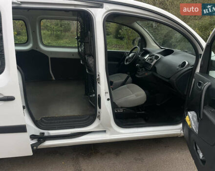 Білий Рено Кєнгу, об'ємом двигуна 1.5 л та пробігом 86 тис. км за 10700 $, фото 12 на Automoto.ua