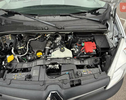 Білий Рено Кєнгу, об'ємом двигуна 1.5 л та пробігом 176 тис. км за 12200 $, фото 23 на Automoto.ua