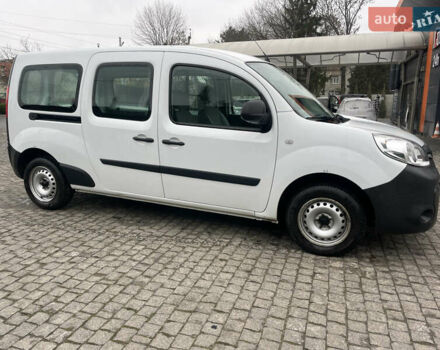 Белый Рено Кенгу, объемом двигателя 1.5 л и пробегом 89 тыс. км за 11000 $, фото 4 на Automoto.ua