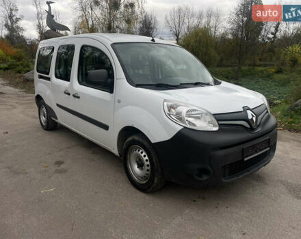 Білий Рено Кєнгу, об'ємом двигуна 1.5 л та пробігом 86 тис. км за 10700 $, фото 3 на Automoto.ua