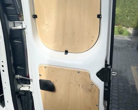 Белый Рено Кенгу, объемом двигателя 1.46 л и пробегом 155 тыс. км за 13700 $, фото 11 на Automoto.ua