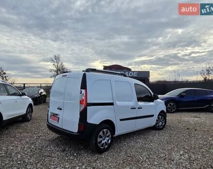 Белый Рено Кенгу, объемом двигателя 1.5 л и пробегом 199 тыс. км за 10450 $, фото 19 на Automoto.ua