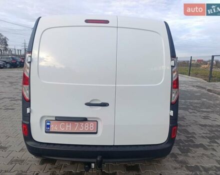 Белый Рено Кенгу, объемом двигателя 0 л и пробегом 35 тыс. км за 11300 $, фото 7 на Automoto.ua