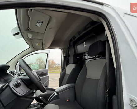 Білий Рено Кєнгу, об'ємом двигуна 1.5 л та пробігом 176 тис. км за 12200 $, фото 20 на Automoto.ua