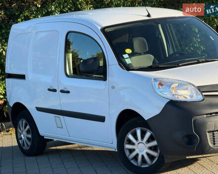 Белый Рено Кенгу, объемом двигателя 1.5 л и пробегом 193 тыс. км за 10999 $, фото 7 на Automoto.ua