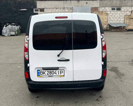 Белый Рено Кенгу, объемом двигателя 1.46 л и пробегом 57 тыс. км за 11999 $, фото 4 на Automoto.ua