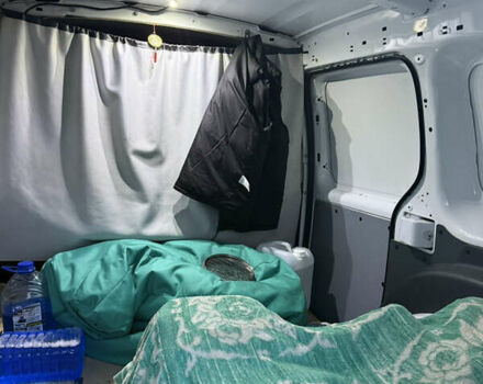 Белый Рено Кенгу, объемом двигателя 1.46 л и пробегом 253 тыс. км за 12500 $, фото 11 на Automoto.ua