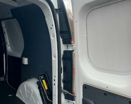 Белый Рено Кенгу, объемом двигателя 1.5 л и пробегом 187 тыс. км за 10900 $, фото 21 на Automoto.ua