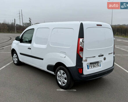 Білий Рено Кєнгу, об'ємом двигуна 1.5 л та пробігом 176 тис. км за 12200 $, фото 5 на Automoto.ua