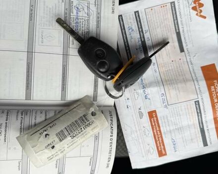 Белый Рено Кенгу, объемом двигателя 15 л и пробегом 195 тыс. км за 11500 $, фото 24 на Automoto.ua