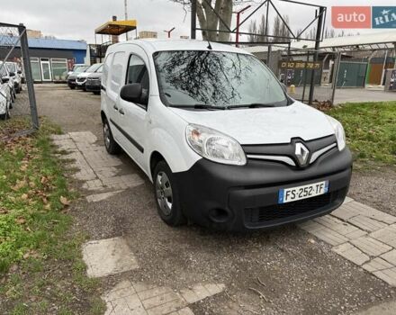 Белый Рено Кенгу, объемом двигателя 15 л и пробегом 195 тыс. км за 11500 $, фото 3 на Automoto.ua