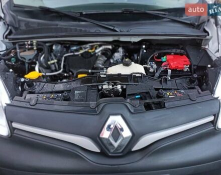 Белый Рено Кенгу, объемом двигателя 1.5 л и пробегом 158 тыс. км за 12590 $, фото 14 на Automoto.ua