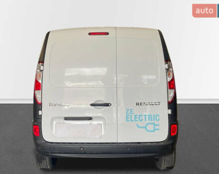Білий Рено Кєнгу, об'ємом двигуна 0 л та пробігом 28 тис. км за 12900 $, фото 3 на Automoto.ua