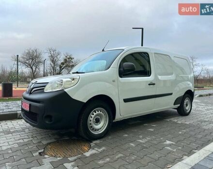 Білий Рено Кєнгу, об'ємом двигуна 1.5 л та пробігом 148 тис. км за 13397 $, фото 3 на Automoto.ua