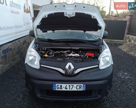 Белый Рено Кенгу, объемом двигателя 1.5 л и пробегом 158 тыс. км за 12590 $, фото 13 на Automoto.ua