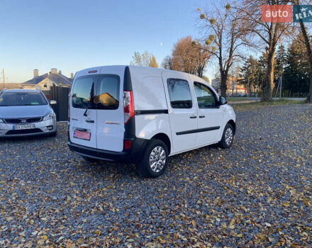 Белый Рено Кенгу, объемом двигателя 1.5 л и пробегом 187 тыс. км за 10499 $, фото 5 на Automoto.ua