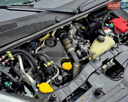 Білий Рено Кєнгу, об'ємом двигуна 1.5 л та пробігом 185 тис. км за 13600 $, фото 40 на Automoto.ua