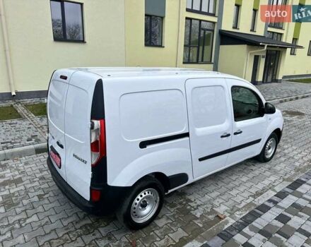 Білий Рено Кєнгу, об'ємом двигуна 1.5 л та пробігом 148 тис. км за 13397 $, фото 9 на Automoto.ua