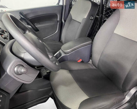 Белый Рено Кенгу, объемом двигателя 1.5 л и пробегом 166 тыс. км за 12250 $, фото 10 на Automoto.ua