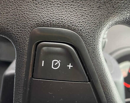 Белый Рено Кенгу, объемом двигателя 1.5 л и пробегом 166 тыс. км за 12250 $, фото 16 на Automoto.ua