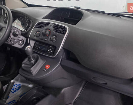 Белый Рено Кенгу, объемом двигателя 1.5 л и пробегом 166 тыс. км за 12250 $, фото 11 на Automoto.ua