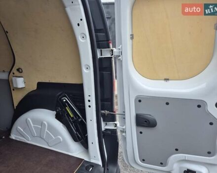 Білий Рено Кєнгу, об'ємом двигуна 1.5 л та пробігом 109 тис. км за 12700 $, фото 21 на Automoto.ua