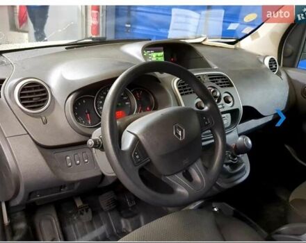 Белый Рено Кенгу, объемом двигателя 1.5 л и пробегом 165 тыс. км за 14700 $, фото 4 на Automoto.ua