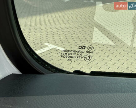 Белый Рено Кенгу, объемом двигателя 0 л и пробегом 36 тыс. км за 14500 $, фото 21 на Automoto.ua