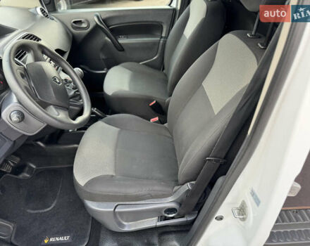 Білий Рено Кєнгу, об'ємом двигуна 1.46 л та пробігом 175 тис. км за 12600 $, фото 77 на Automoto.ua