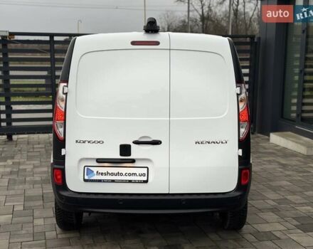 Белый Рено Кенгу, объемом двигателя 0 л и пробегом 4 тыс. км за 13700 $, фото 11 на Automoto.ua