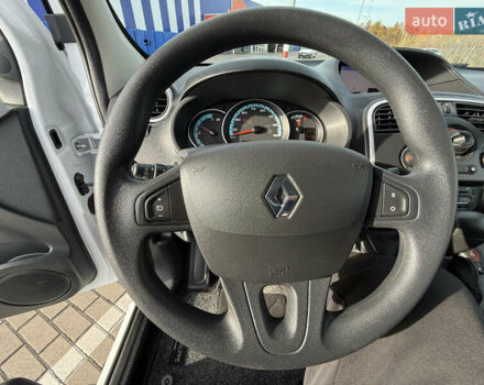 Белый Рено Кенгу, объемом двигателя 0 л и пробегом 36 тыс. км за 14500 $, фото 13 на Automoto.ua