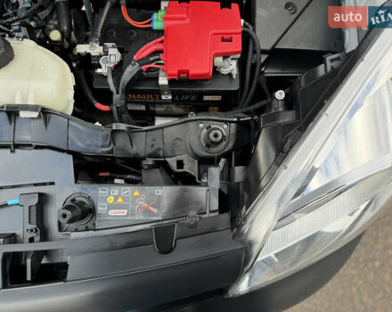 Білий Рено Кєнгу, об'ємом двигуна 1.46 л та пробігом 175 тис. км за 12600 $, фото 96 на Automoto.ua