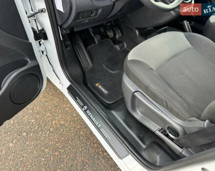 Білий Рено Кєнгу, об'ємом двигуна 1.46 л та пробігом 175 тис. км за 12600 $, фото 79 на Automoto.ua