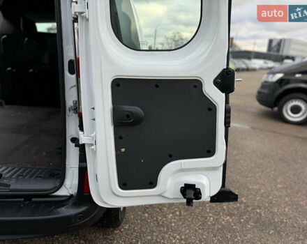 Білий Рено Кєнгу, об'ємом двигуна 1.46 л та пробігом 175 тис. км за 12600 $, фото 57 на Automoto.ua