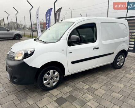 Белый Рено Кенгу, объемом двигателя 0 л и пробегом 4 тыс. км за 13700 $, фото 8 на Automoto.ua