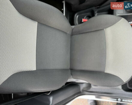 Білий Рено Кєнгу, об'ємом двигуна 1.46 л та пробігом 175 тис. км за 12600 $, фото 63 на Automoto.ua