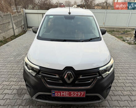 Белый Рено Кенгу, объемом двигателя 0 л и пробегом 2 тыс. км за 15300 $, фото 1 на Automoto.ua