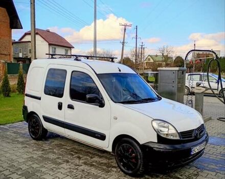 Білий Рено Кєнгу, об'ємом двигуна 1.5 л та пробігом 291 тис. км за 2599 $, фото 3 на Automoto.ua