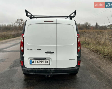 Белый Рено Кенгу, объемом двигателя 1.46 л и пробегом 317 тыс. км за 6300 $, фото 1 на Automoto.ua