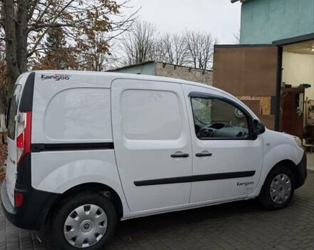 Білий Рено Кєнгу, об'ємом двигуна 1.5 л та пробігом 228 тис. км за 6000 $, фото 4 на Automoto.ua