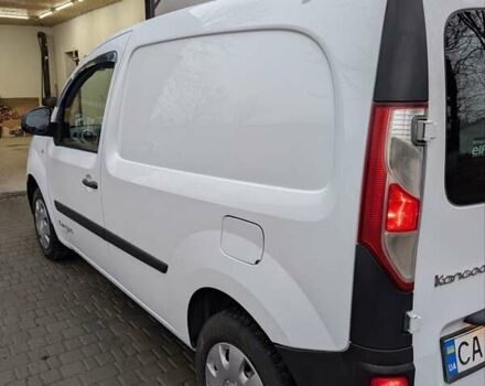 Білий Рено Кєнгу, об'ємом двигуна 1.5 л та пробігом 228 тис. км за 6000 $, фото 1 на Automoto.ua