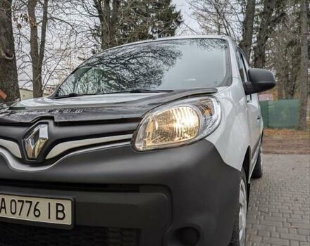 Білий Рено Кєнгу, об'ємом двигуна 1.5 л та пробігом 228 тис. км за 6000 $, фото 7 на Automoto.ua