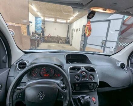 Білий Рено Кєнгу, об'ємом двигуна 1.5 л та пробігом 228 тис. км за 6000 $, фото 23 на Automoto.ua