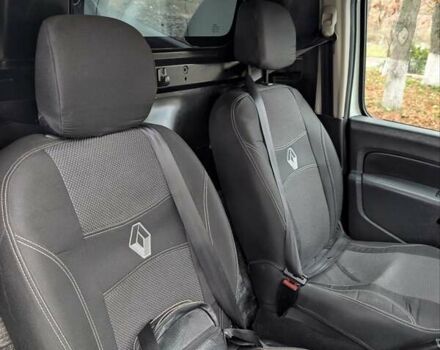 Білий Рено Кєнгу, об'ємом двигуна 1.5 л та пробігом 228 тис. км за 6000 $, фото 28 на Automoto.ua